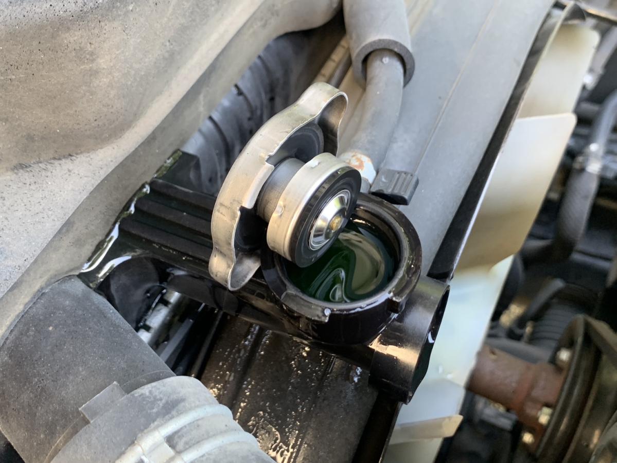 平成27年式TPG-NMR85AN新明和ツインシリンダーアームロール|中古トラックの販売・買取・査定のアイナビ