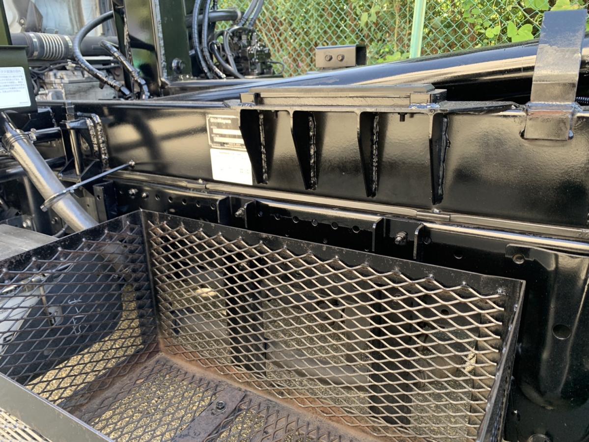 平成27年式TPG-NMR85AN新明和ツインシリンダーアームロール|中古トラックの販売・買取・査定のアイナビ