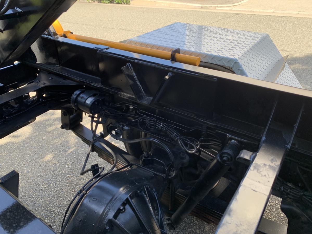 平成27年式TPG-NMR85AN新明和ツインシリンダーアームロール|中古トラックの販売・買取・査定のアイナビ