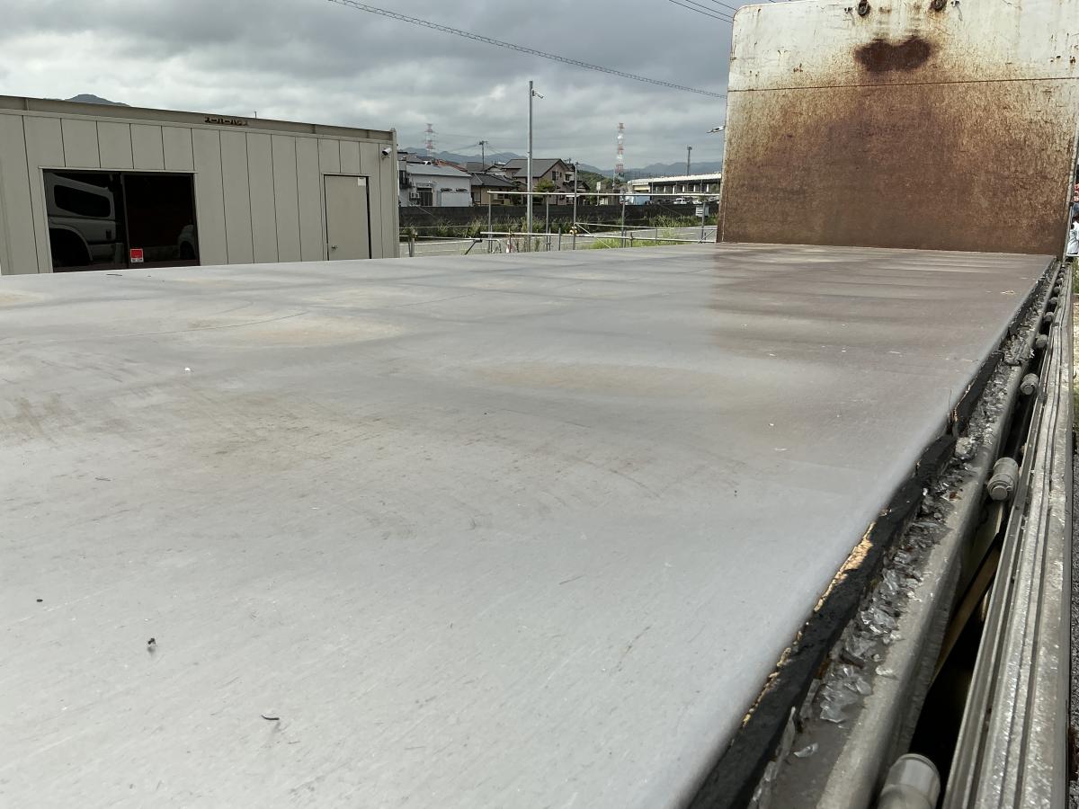 ★H19三菱スーパーグレート深ダンプアルミステンレス|中古トラックの販売・買取・査定のアイナビ