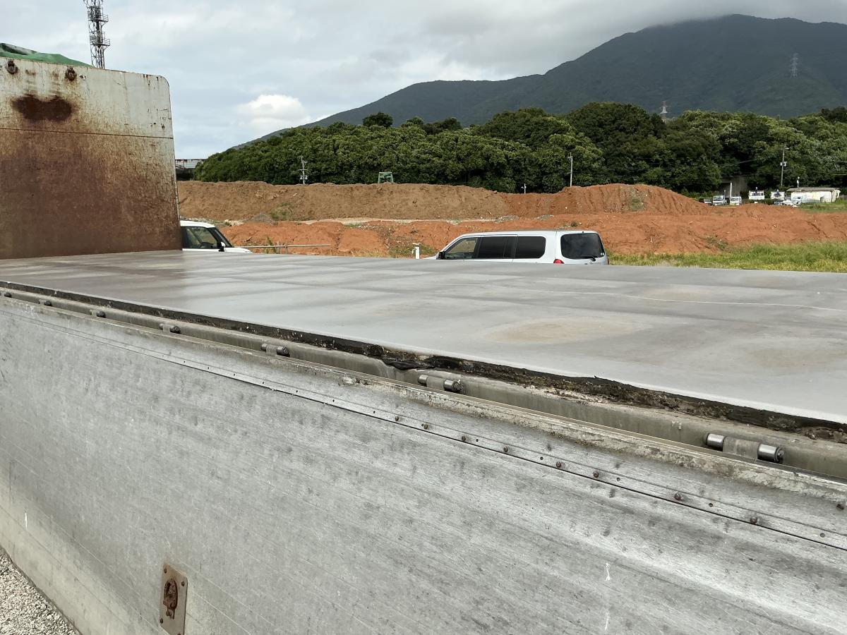 ★H19三菱スーパーグレート深ダンプアルミステンレス|中古トラックの販売・買取・査定のアイナビ