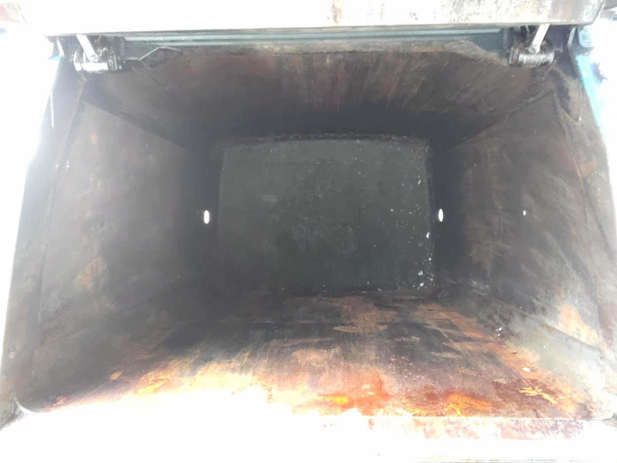 平成22年式 いすゞ フォワード 8m3 回転式塵芥車|中古トラックの販売・買取・査定のアイナビ