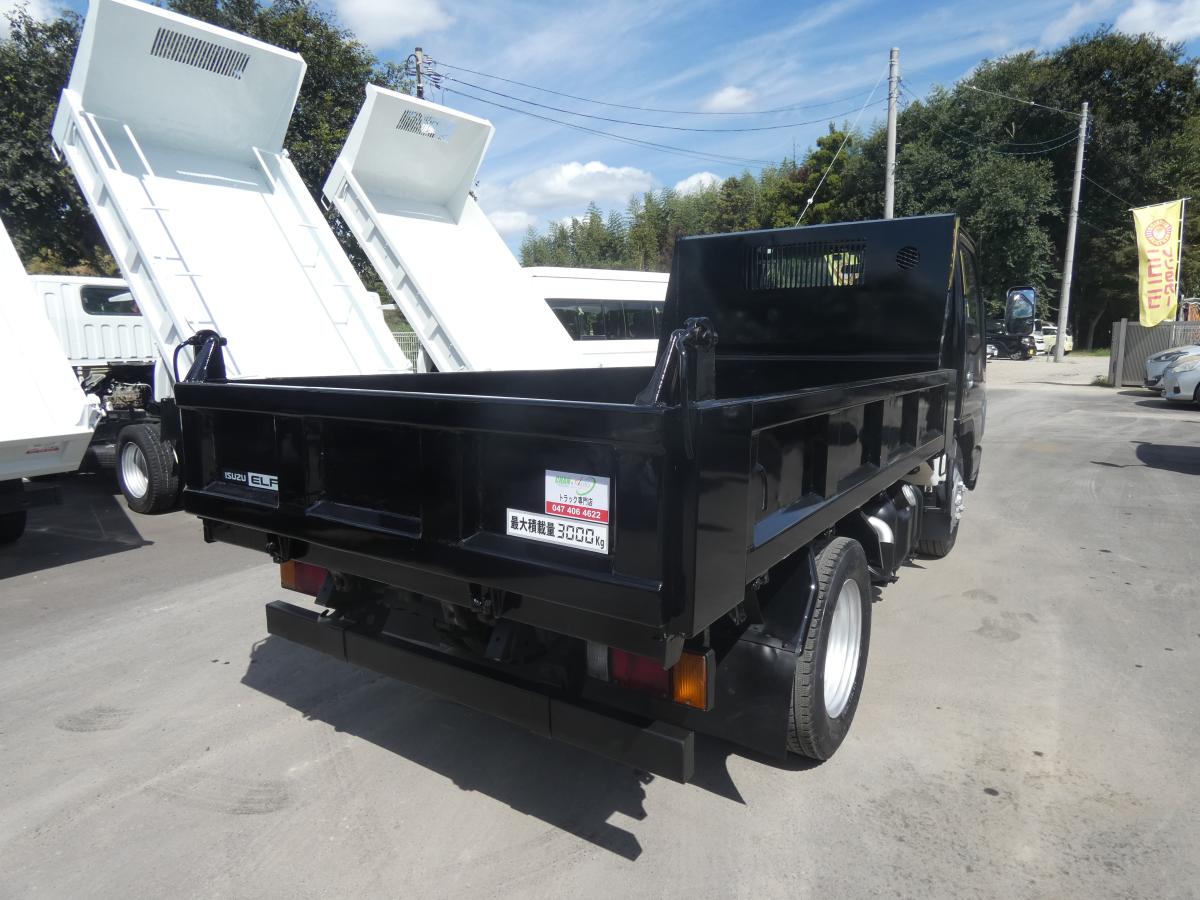 H22　3トン オートマ ダンプ　250926|中古トラックの販売・買取・査定のアイナビ