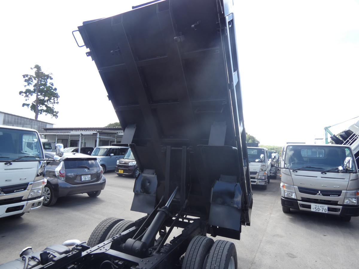 H22　3トン オートマ ダンプ　250926|中古トラックの販売・買取・査定のアイナビ