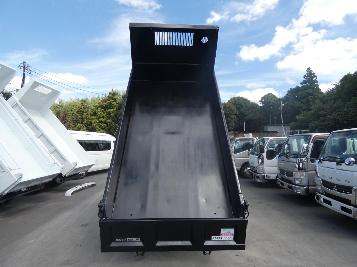 H22　3トン オートマ ダンプ　250926|中古トラックの販売・買取・査定のアイナビ