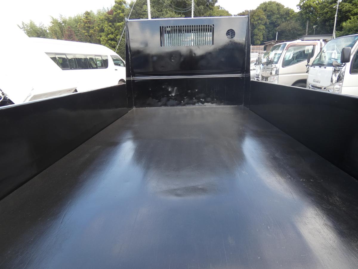 H22　3トン オートマ ダンプ　250926|中古トラックの販売・買取・査定のアイナビ