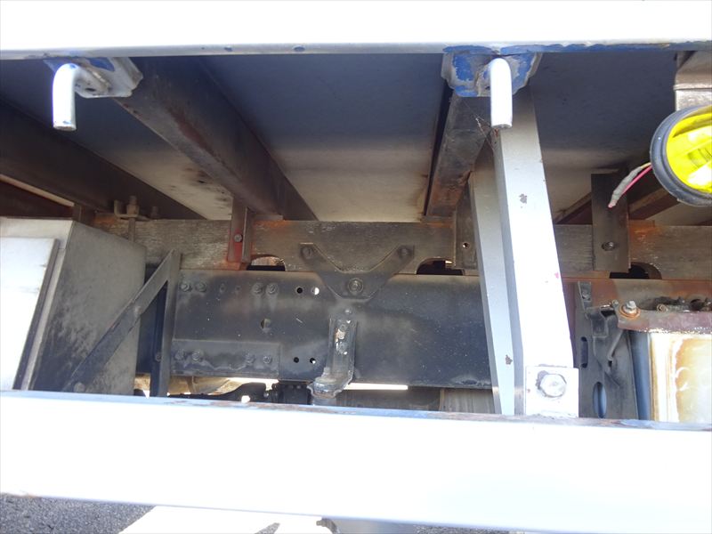 家畜運搬車豚仕様6.2m|中古トラックの販売・買取・査定のアイナビ