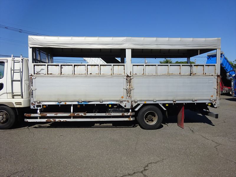 家畜運搬車豚仕様6.2m|中古トラックの販売・買取・査定のアイナビ