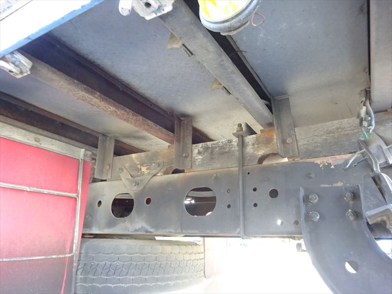 家畜運搬車豚仕様6.2m|中古トラックの販売・買取・査定のアイナビ