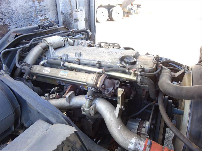 家畜運搬車豚仕様6.2m|中古トラックの販売・買取・査定のアイナビ