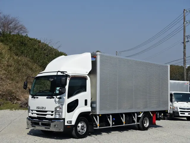 積載3250kg跳上パワーゲート1tアルミバン|中古トラックの販売・買取・査定のアイナビ