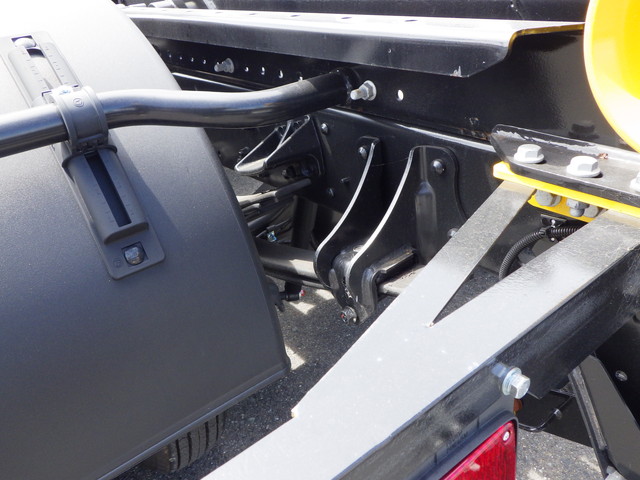 日野2KG-FD2ABAアームロール4t標準幅|中古トラックの販売・買取・査定のアイナビ