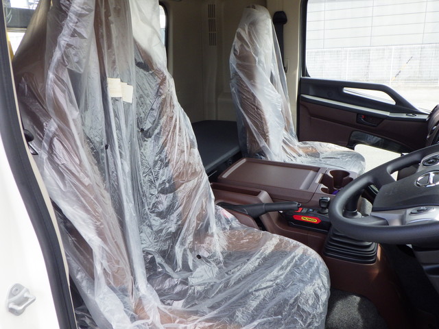 日野2KG-FD2ABAアームロール4t標準幅|中古トラックの販売・買取・査定のアイナビ