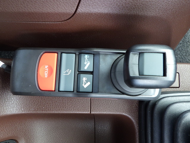 日野2KG-FD2ABAアームロール4t標準幅|中古トラックの販売・買取・査定のアイナビ