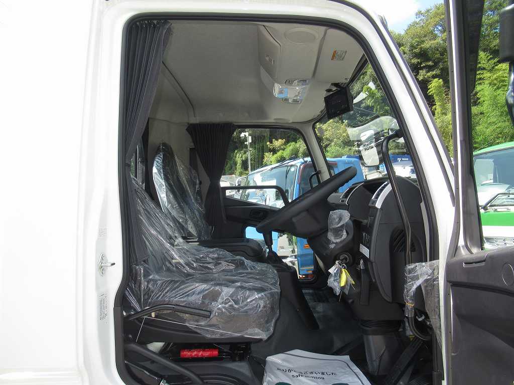 カヤバ ドラム容量3.0立米 最大混合容量1.5立米 MR1520|中古トラックの販売・買取・査定のアイナビ