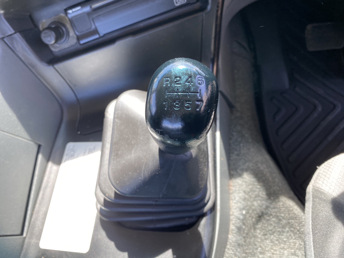 H28年式スーパーグレート7速MTハイルーフトラクタ、車検付|中古トラックの販売・買取・査定のアイナビ