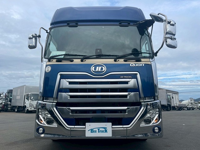 ハイルーフ8×4後輪エアサス日本トレクス390馬力|中古トラックの販売・買取・査定のアイナビ