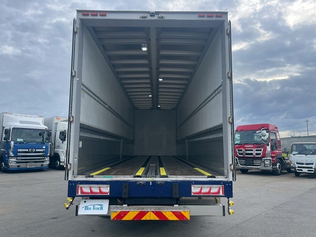 ハイルーフ8×4後輪エアサス日本トレクス390馬力|中古トラックの販売・買取・査定のアイナビ