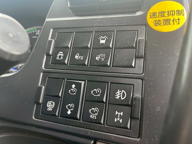 ハイルーフ8×4後輪エアサス日本トレクス390馬力|中古トラックの販売・買取・査定のアイナビ