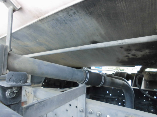 3700L バキュームカー 3.7T 糞尿車 モリタエコノス|中古トラックの販売・買取・査定のアイナビ