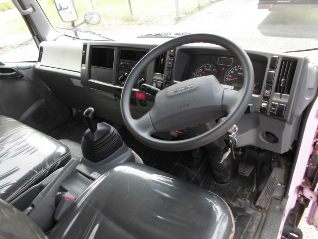 3700L バキュームカー 3.7T 糞尿車 モリタエコノス|中古トラックの販売・買取・査定のアイナビ