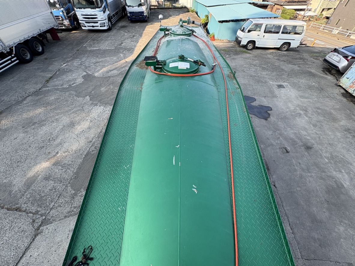 H26年式 プロフィア 25t粉粒体運搬車、車検付積載15.1t|中古トラックの販売・買取・査定のアイナビ