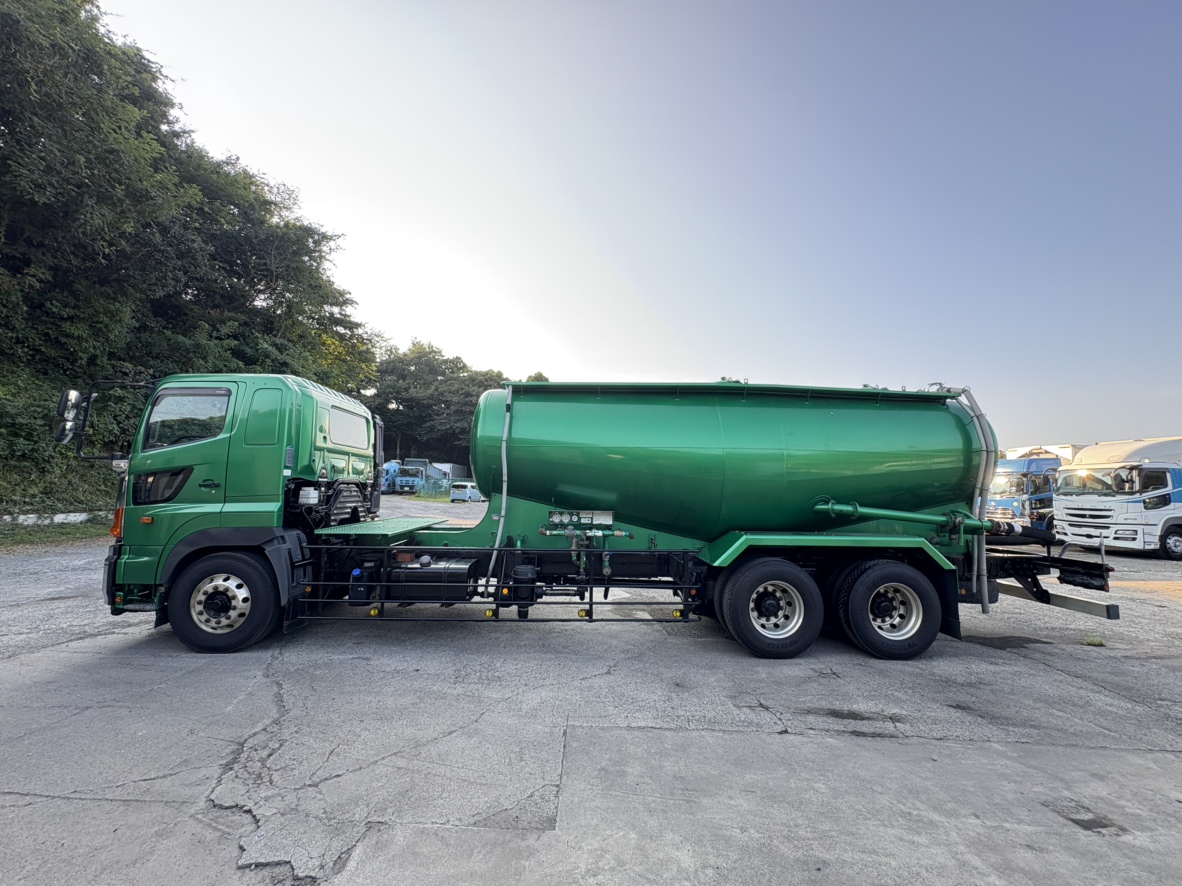 H26年式 プロフィア 25t粉粒体運搬車、車検付積載15.1t|中古トラックの販売・買取・査定のアイナビ