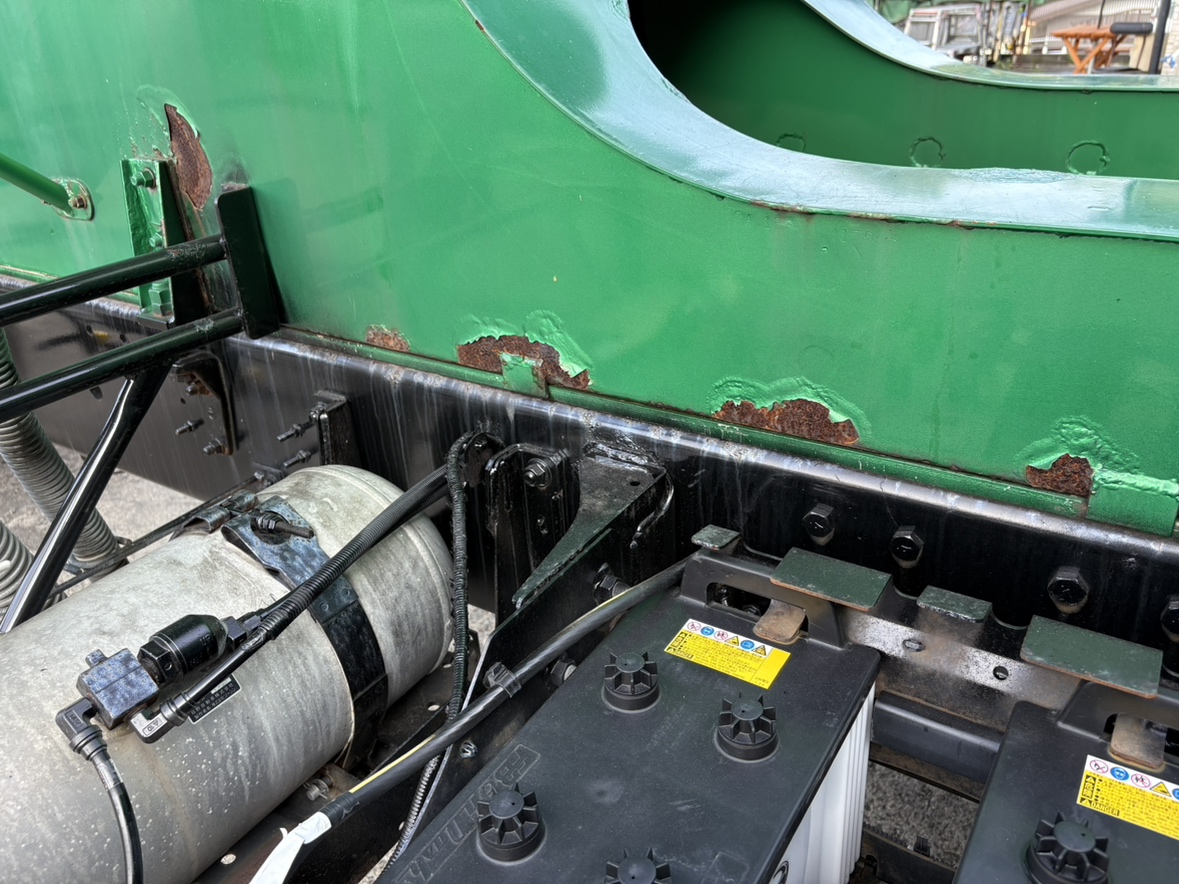 H26年式 プロフィア 25t粉粒体運搬車、車検付積載15.1t|中古トラックの販売・買取・査定のアイナビ