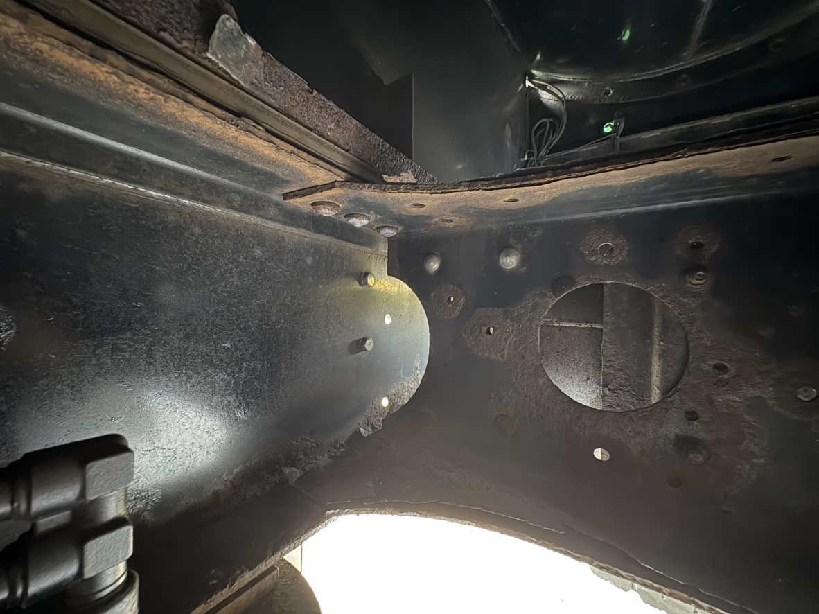 H26年式 プロフィア 25t粉粒体運搬車、車検付積載15.1t|中古トラックの販売・買取・査定のアイナビ