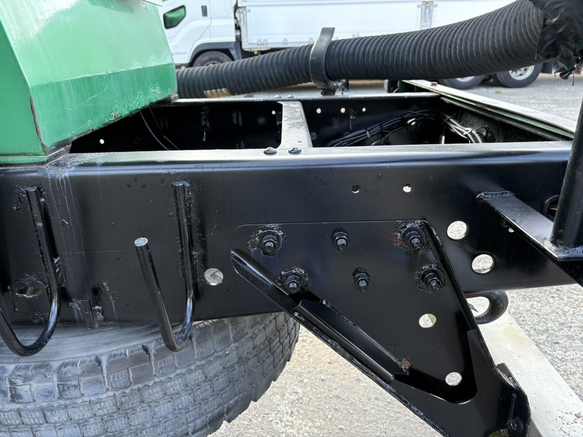 H26年式 プロフィア 25t粉粒体運搬車、車検付積載15.1t|中古トラックの販売・買取・査定のアイナビ