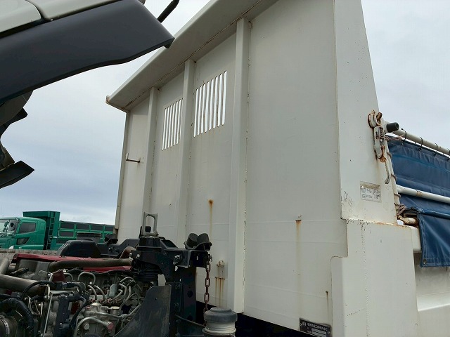 保証対象車車検付ベッドレス極東開発工業コボレーン6速MT|中古トラックの販売・買取・査定のアイナビ