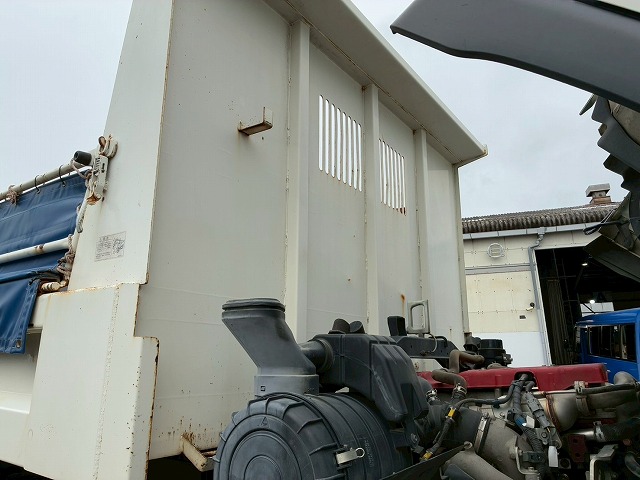 保証対象車車検付ベッドレス極東開発工業コボレーン6速MT|中古トラックの販売・買取・査定のアイナビ