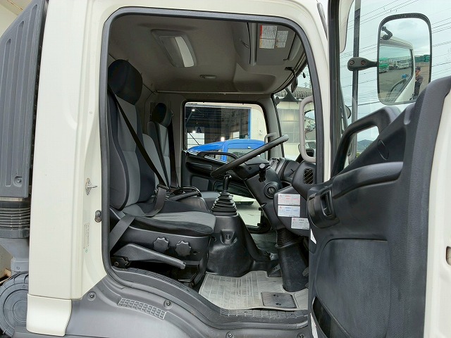 保証対象車車検付ベッドレス極東開発工業コボレーン6速MT|中古トラックの販売・買取・査定のアイナビ