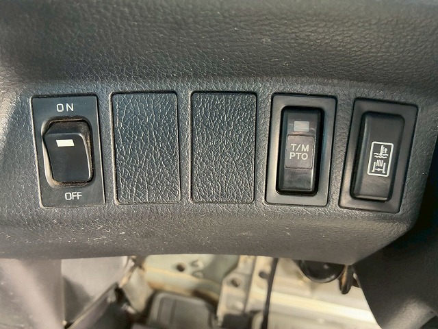 保証対象車車検付ベッドレス極東開発工業コボレーン6速MT|中古トラックの販売・買取・査定のアイナビ