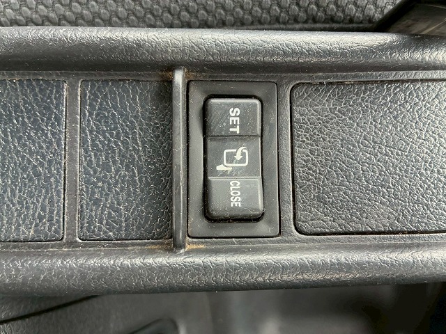 保証対象車車検付ベッドレス極東開発工業コボレーン6速MT|中古トラックの販売・買取・査定のアイナビ