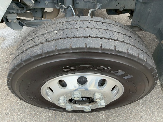 保証対象車車検付ベッドレス極東開発工業コボレーン6速MT|中古トラックの販売・買取・査定のアイナビ