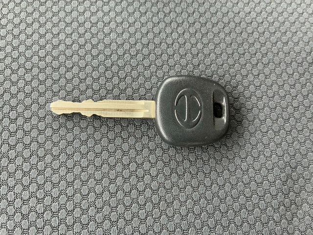 保証対象車車検付ベッドレス極東開発工業コボレーン6速MT|中古トラックの販売・買取・査定のアイナビ