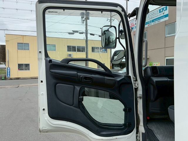 保証対象車車検付ベッドレス極東開発工業コボレーン6速MT|中古トラックの販売・買取・査定のアイナビ