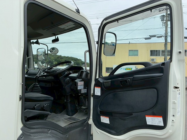 保証対象車車検付ベッドレス極東開発工業コボレーン6速MT|中古トラックの販売・買取・査定のアイナビ