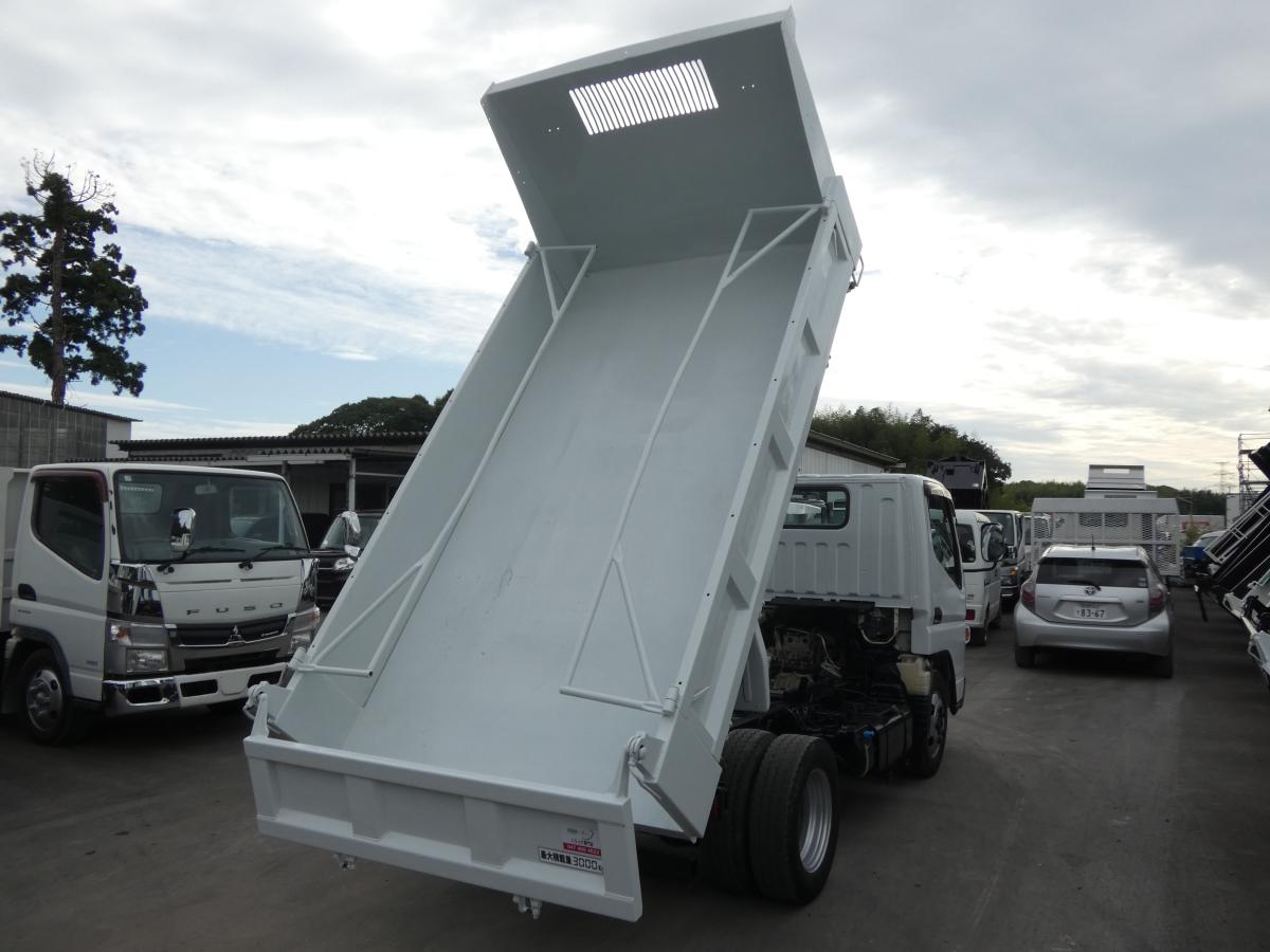 H24キャンター 3トンオートマ ダンプ|中古トラックの販売・買取・査定のアイナビ