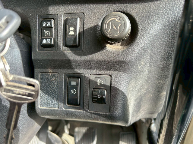 【現状色渡特価!!第五輪荷重11.5t】日野/プロフィア|中古トラックの販売・買取・査定のアイナビ