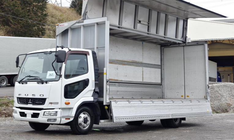 積載3tアルミウイングアルミウィング|中古トラックの販売・買取・査定のアイナビ