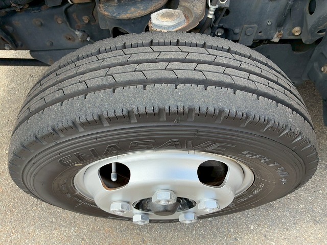 東プレR404Aハイキャブ10尺ボディスムーサーExAT2t5t|中古トラックの販売・買取・査定のアイナビ