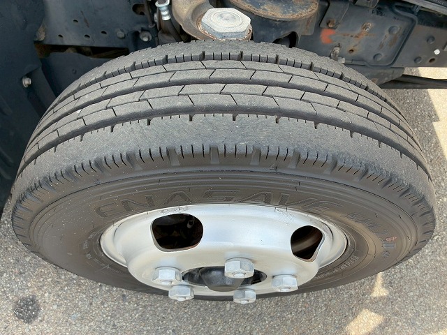 東プレR404Aハイキャブ10尺ボディスムーサーExAT2t5t|中古トラックの販売・買取・査定のアイナビ