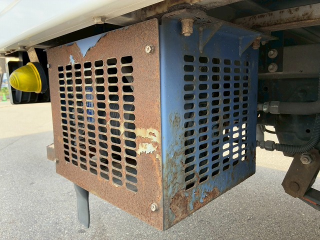 東プレR404Aハイキャブ10尺ボディスムーサーExAT2t5t|中古トラックの販売・買取・査定のアイナビ