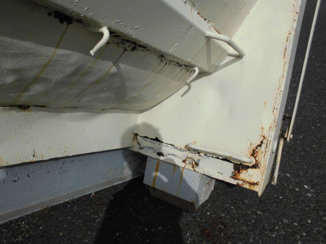 大型アームロール 新明和 2デフ 箱付き 脱着コンテナ専用車|中古トラックの販売・買取・査定のアイナビ