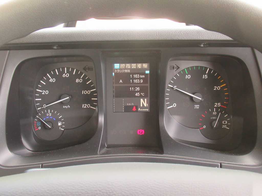 四国車体 積載量13200㎏ ウィンチ 自動あゆみ AT車|中古トラックの販売・買取・査定のアイナビ