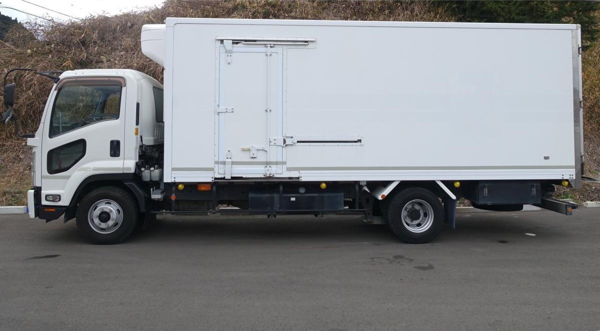 フォワード AT 冷蔵冷凍 エアサス 2エバ 可動式2室 -5度設定|中古トラックの販売・買取・査定のアイナビ