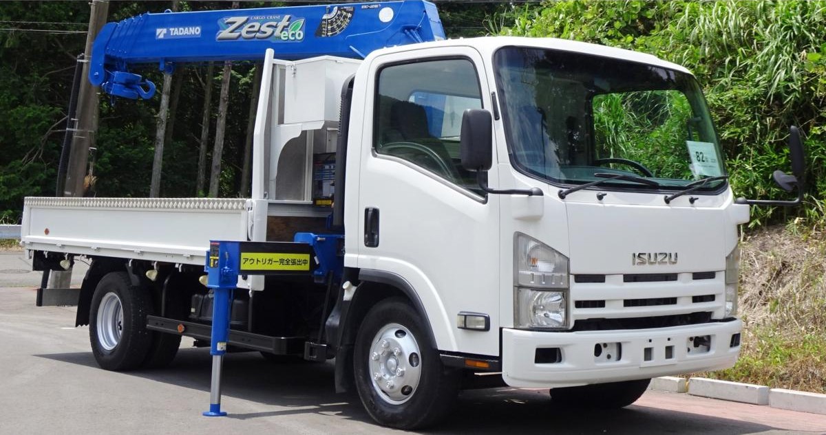 エルフ 全塗装仕上済 5段クレーンラジコン付 積載3550kg|中古トラックの販売・買取・査定のアイナビ