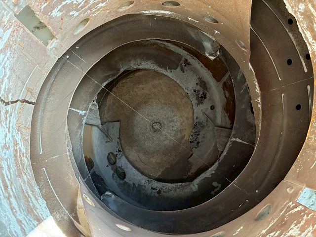 車検付6×43軸2デフリーフサスペンションKYB9速MT|中古トラックの販売・買取・査定のアイナビ